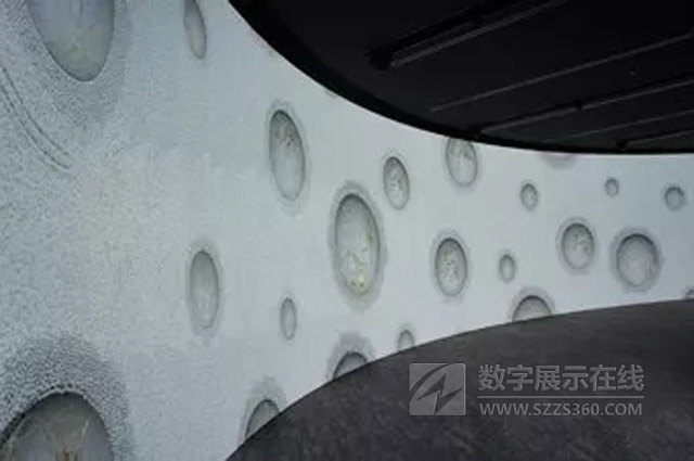 12K曲面“黑彩晶”顯示系統驚艷亮相日本NTT DoCoMo展廳
